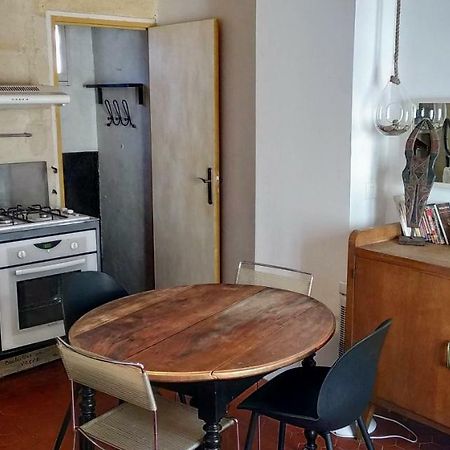 Apartament Le Nid Des Arenes Arles Zewnętrze zdjęcie